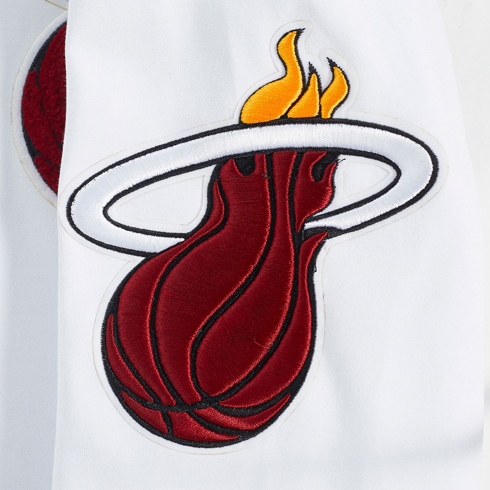 Pro Standard Men's Miami Heat White Classic Chenille Pullover Hoodie product image