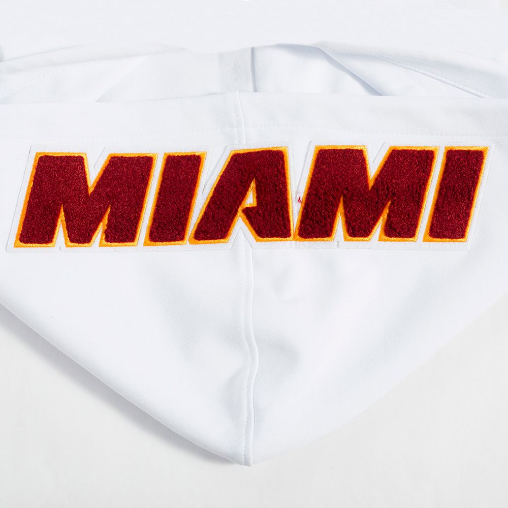 Pro Standard Men's Miami Heat White Classic Chenille Pullover Hoodie product image