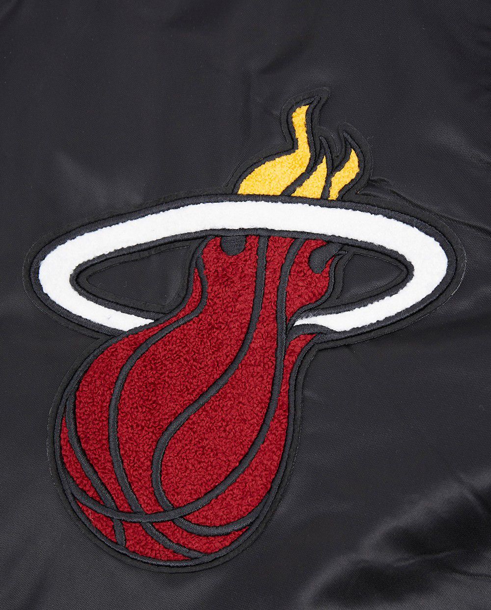 Pro Standard Men's Miami Heat Black Old English Rib Satin Jacket product image