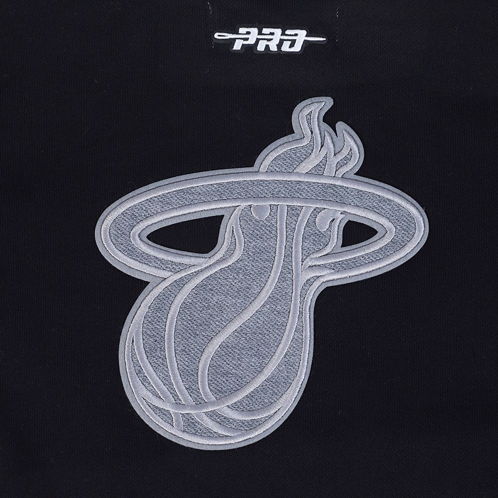 Pro Standard Women's Miami Heat Black Reverse French Terry Pullover Hoodie product image