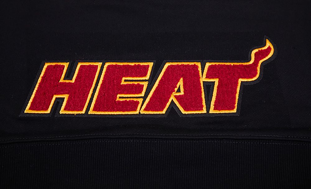 Pro Standard Women's Miami Heat Black Classic Cropped Fleece Pullover Hoodie product image