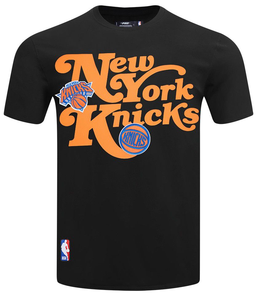Pro Standard Men's New York Knicks Black Souvenir Short Sleeve T-Shirt product image