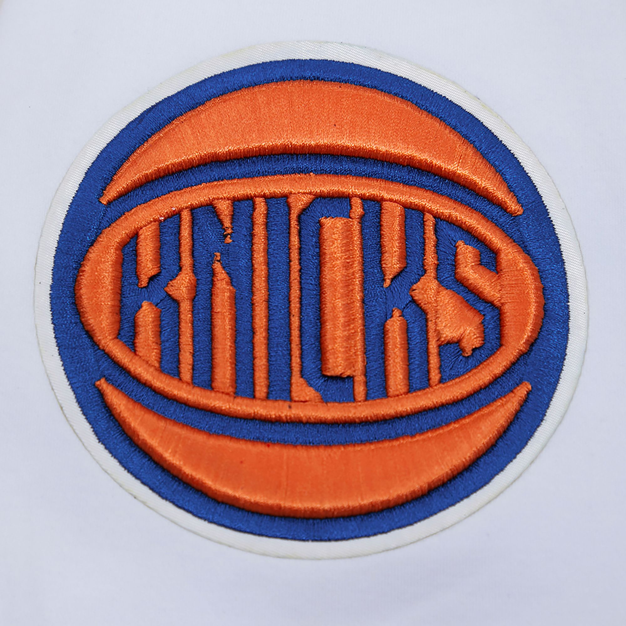 Pro Standard New York Knicks White Chenille T-Shirt product image
