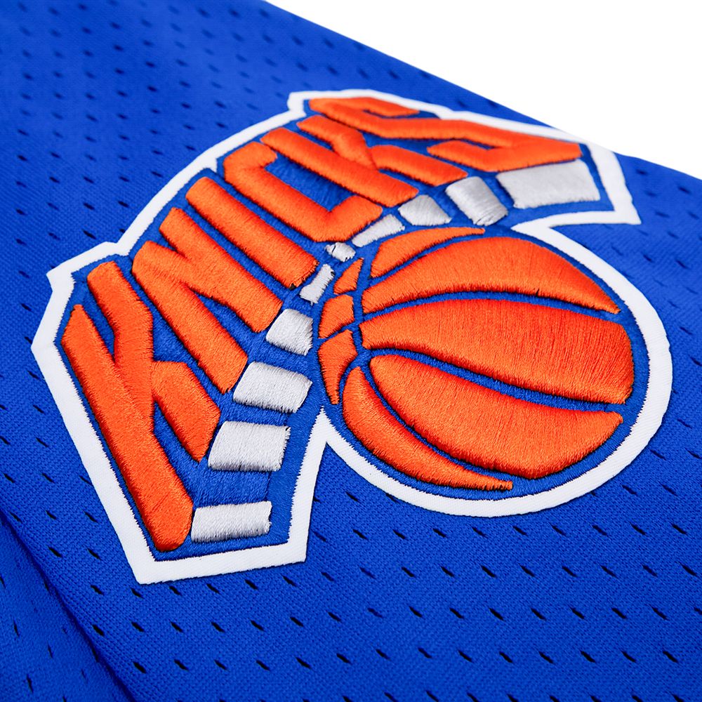 Pro Standard Men's New York Knicks Blue Logo Classic Mesh Button Up Shirt product image