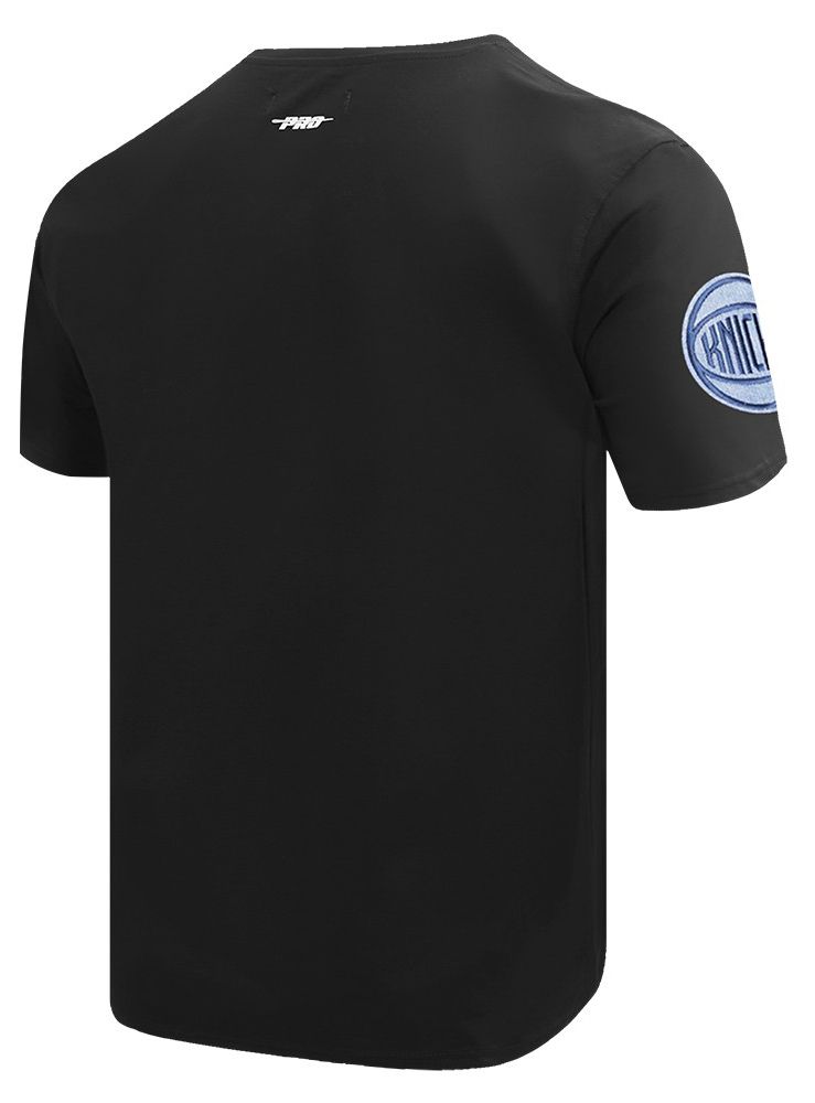 Pro Standard Men's New York Knicks Black Varsity Blues Short Sleeve T-Shirt product image