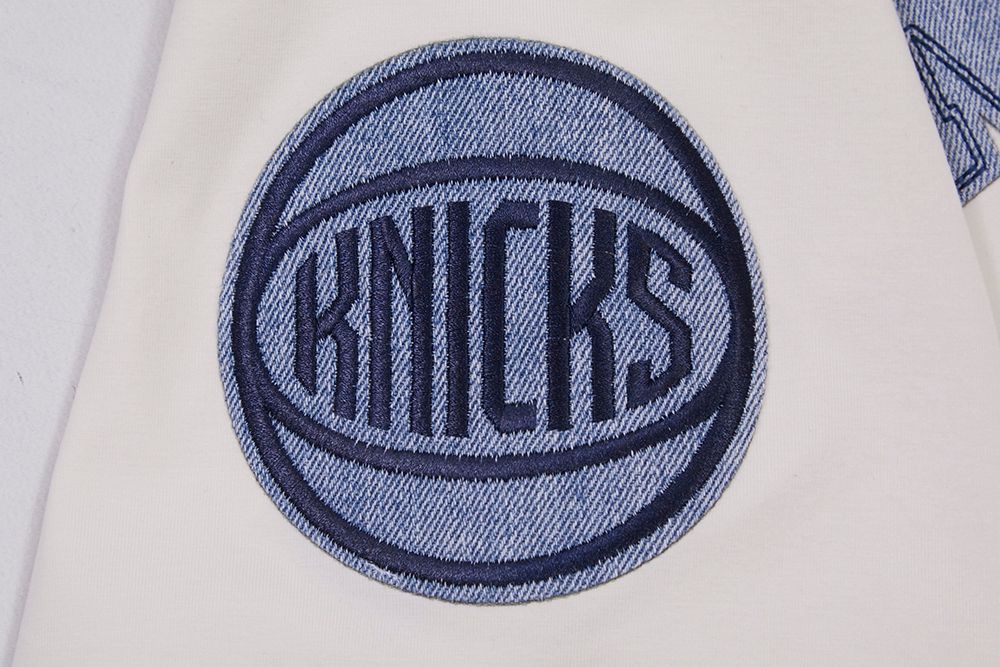 Pro Standard Men's New York Knicks Linen Varsity Blues Short Sleeve T-Shirt product image