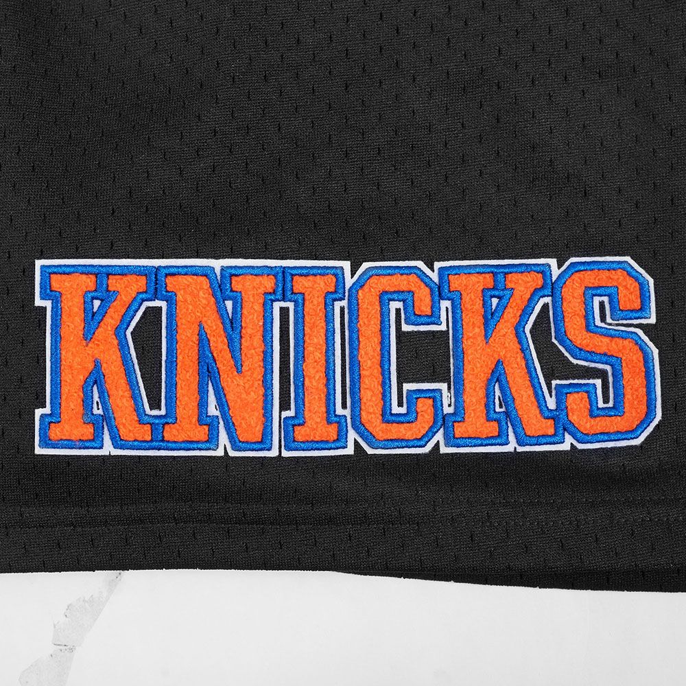 Pro Standard Men's New York Knicks Black Souvenir Mesh Shorts product image