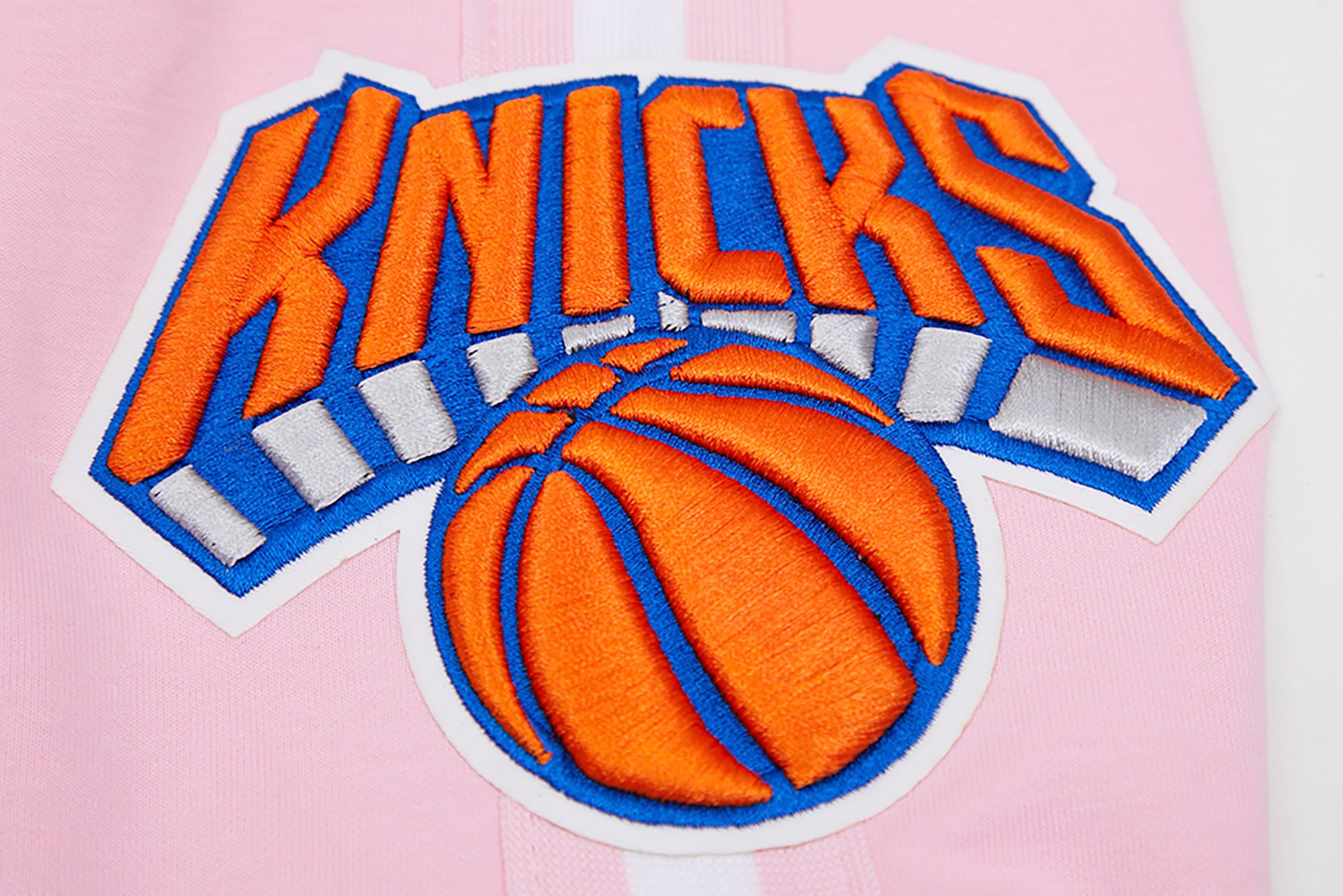 Pro Standard Men's New York Knicks Pink Chenille Shorts product image