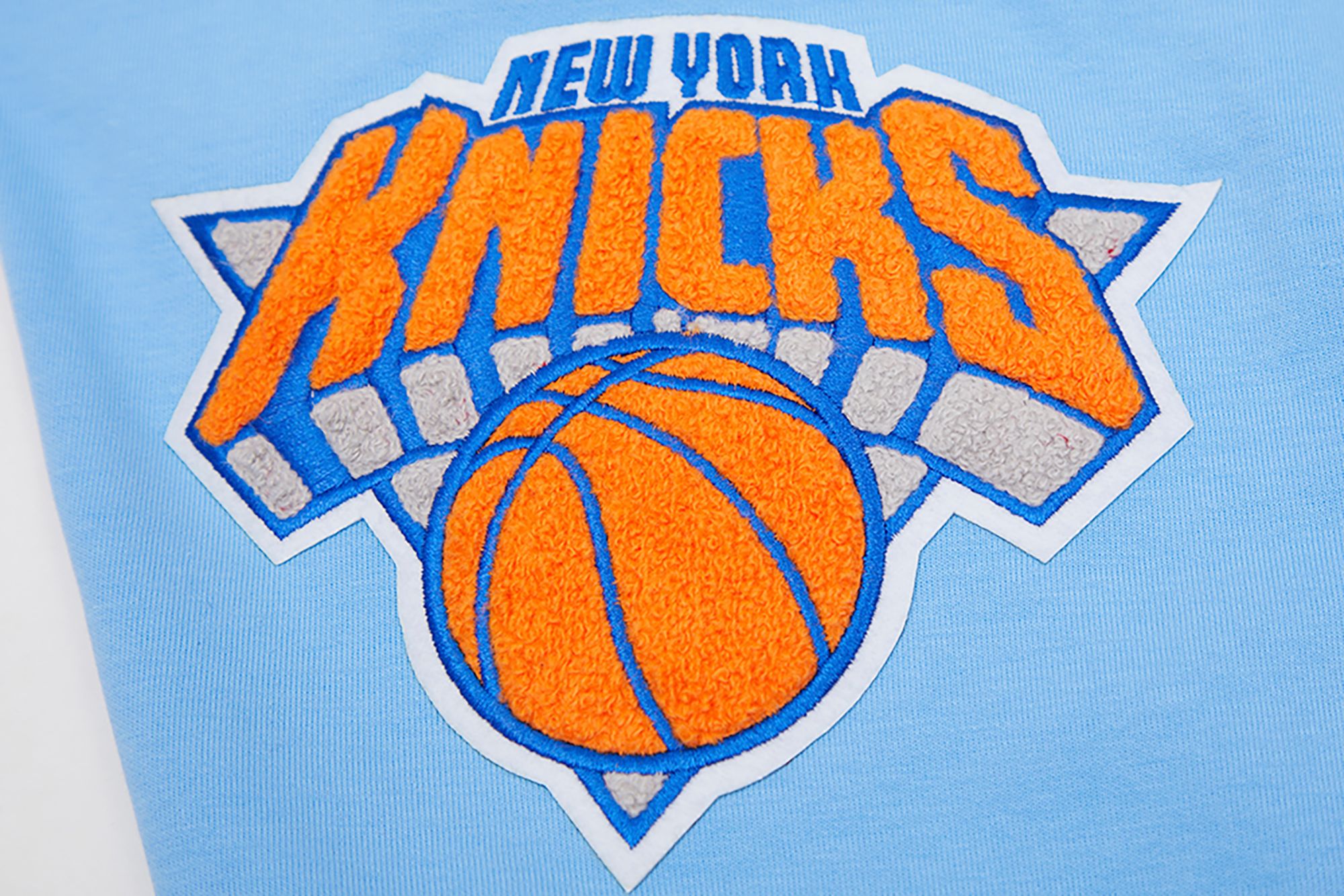 Pro Standard Men's New York Knicks Blue Chenille Shorts product image