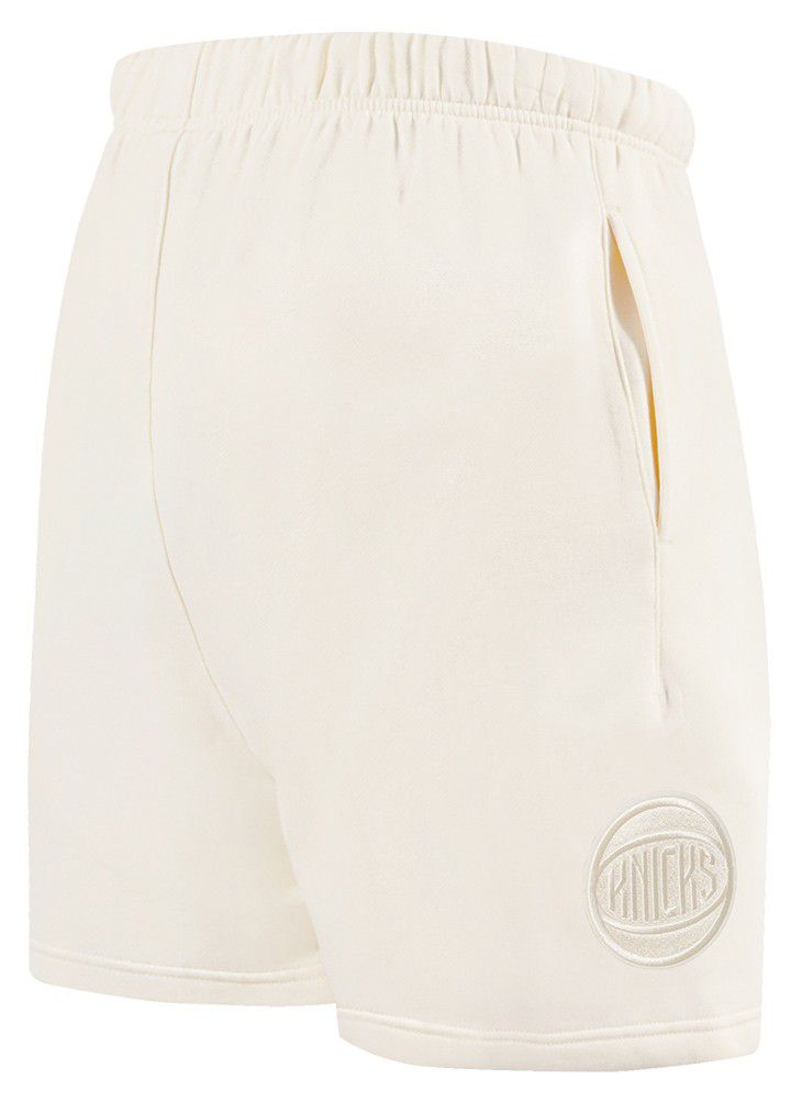Pro Standard Men's New York Knicks Off-White Neutral Fleece Shorts product image