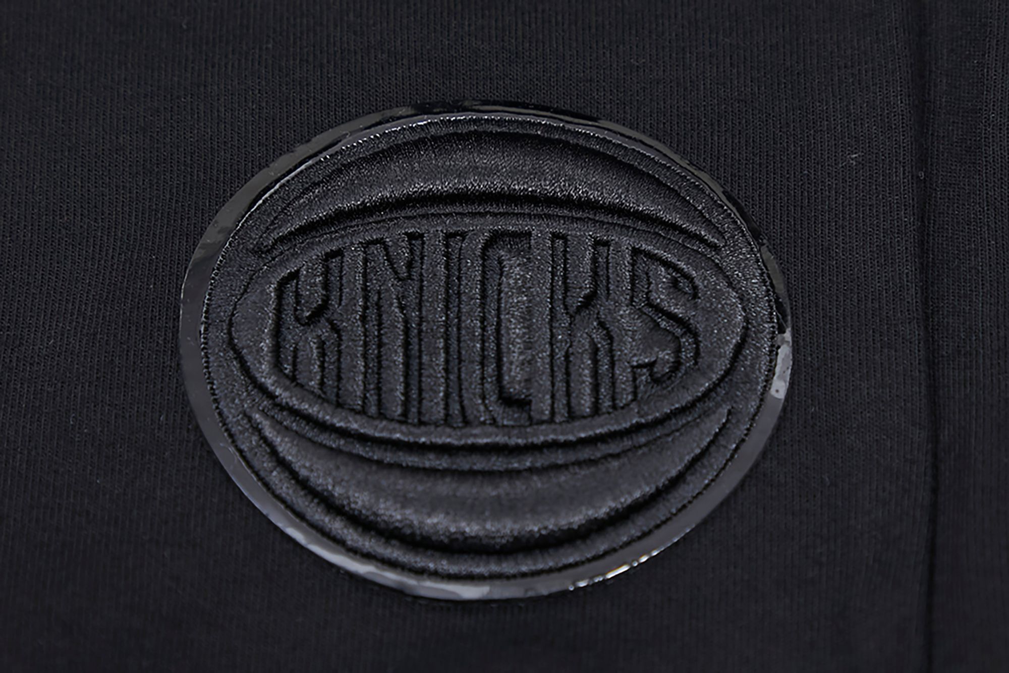 Pro Standard Men's New York Knicks Black Logo Joggers product image