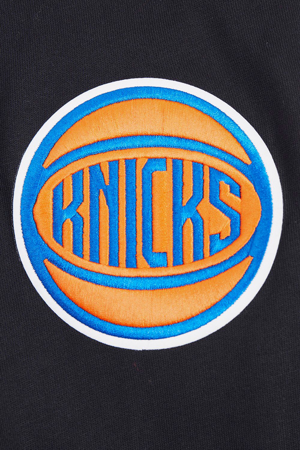 Pro Standard Men's New York Knicks Black Old English Fleece Hoodie product image
