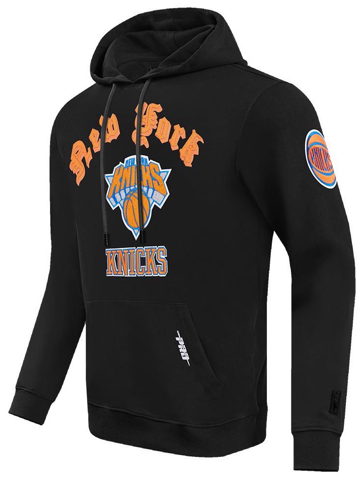 Pro Standard Men's New York Knicks Black Old English Fleece Hoodie product image