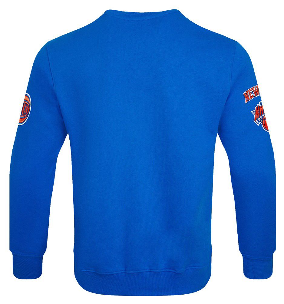 Pro Standard Men's New York Knicks Blue Old English Fleece Crewneck Sweatshirt product image