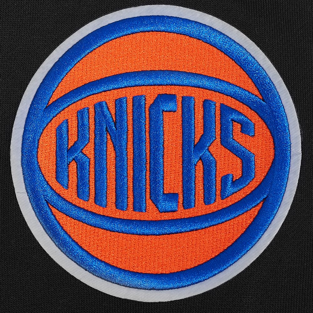 Pro Standard Men's New York Knicks Black Souvenir Fleece Pullover Hoodie product image