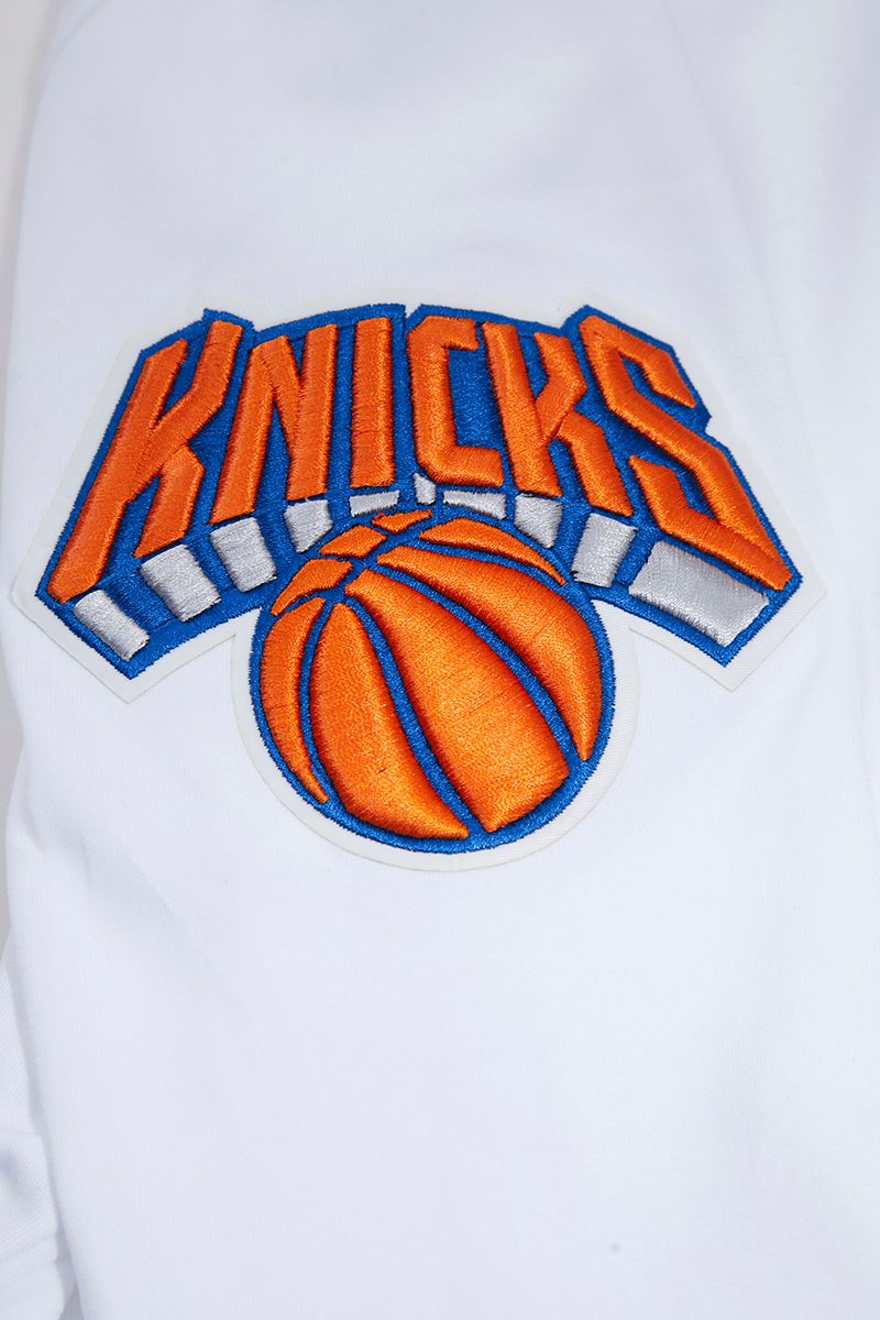 Pro Standard Men's New York Knicks White Classic Chenille Full-Zip Hoodie product image