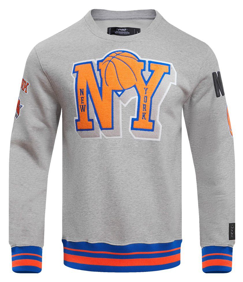 Pro Standard Men's New York Knicks Grey Mash Up Ribbed Fleece Crewneck Sweatshirt product image