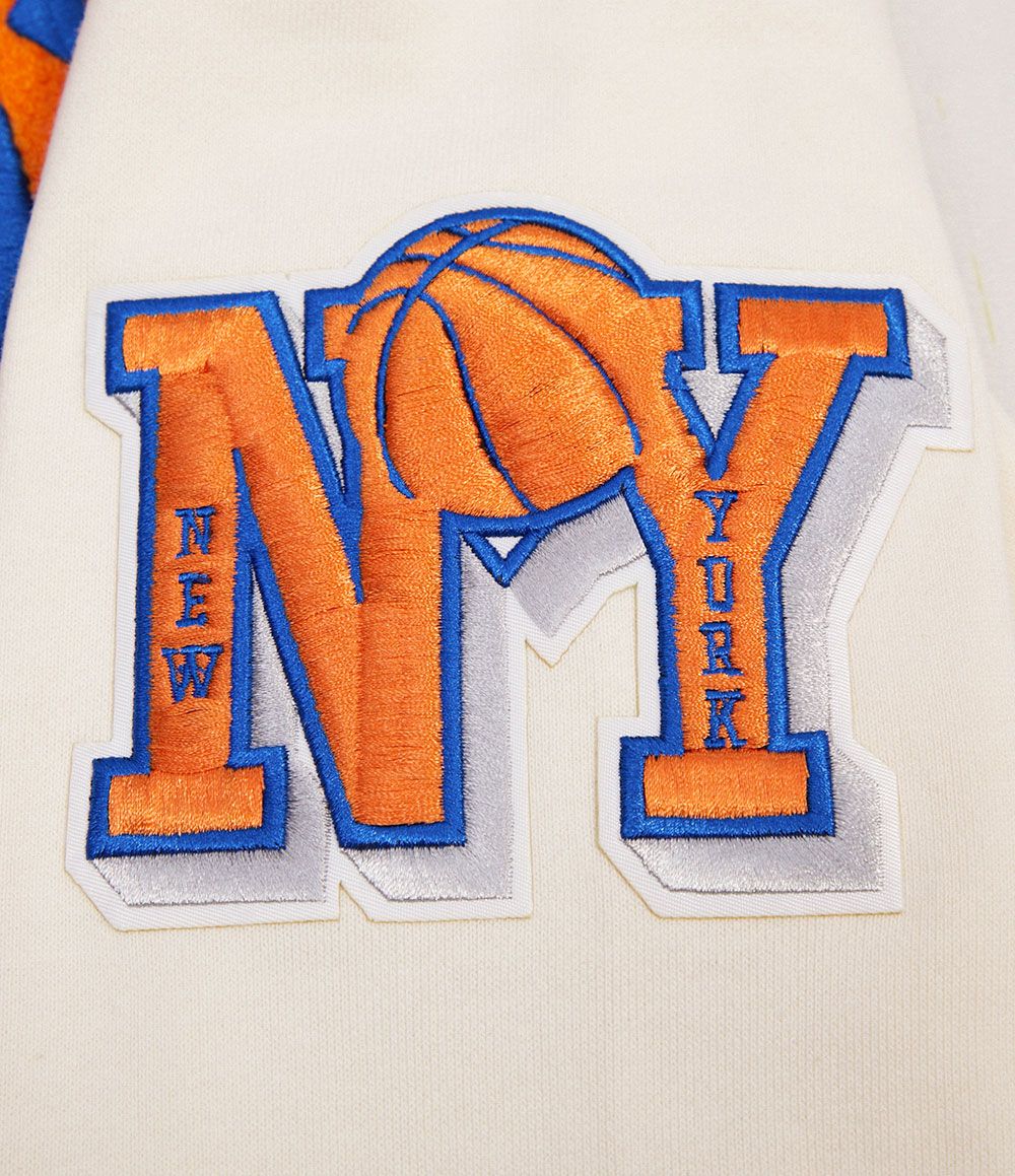 Pro Standard Adult New York Knicks White Retro Hoodie product image