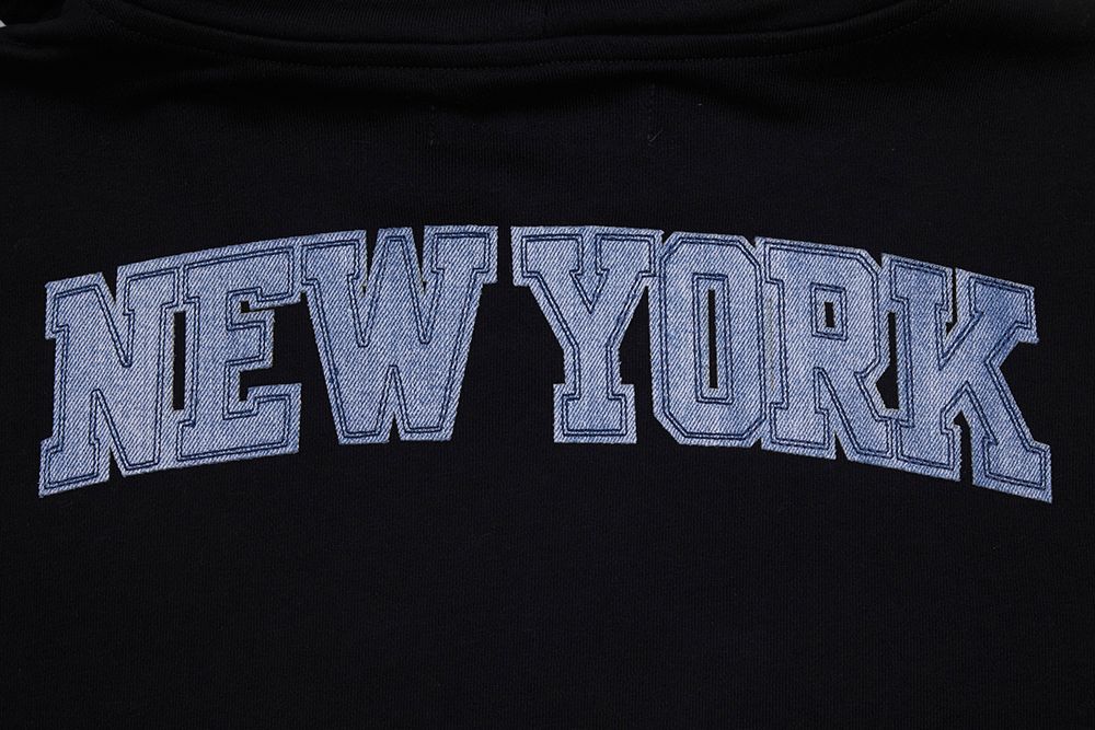 Pro Standard Men's New York Knicks Black Varsity Blues Hoodie product image