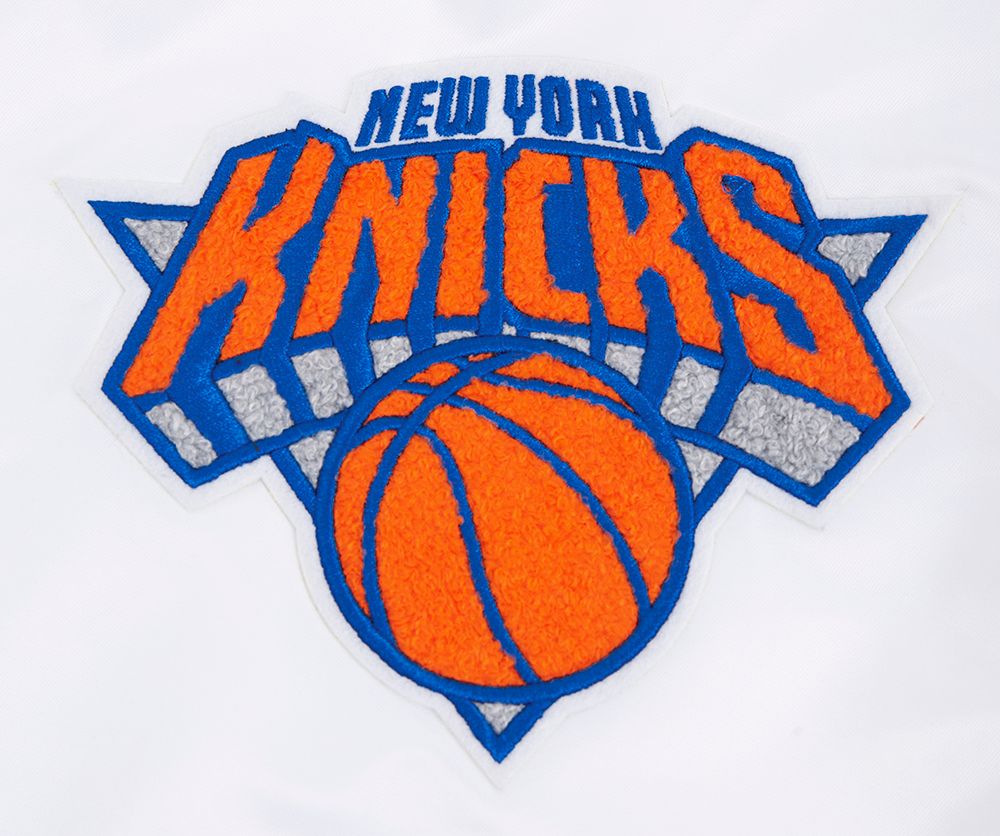 Pro Standard Men's New York Knicks White Old English Ribbed Satin Jacket product image