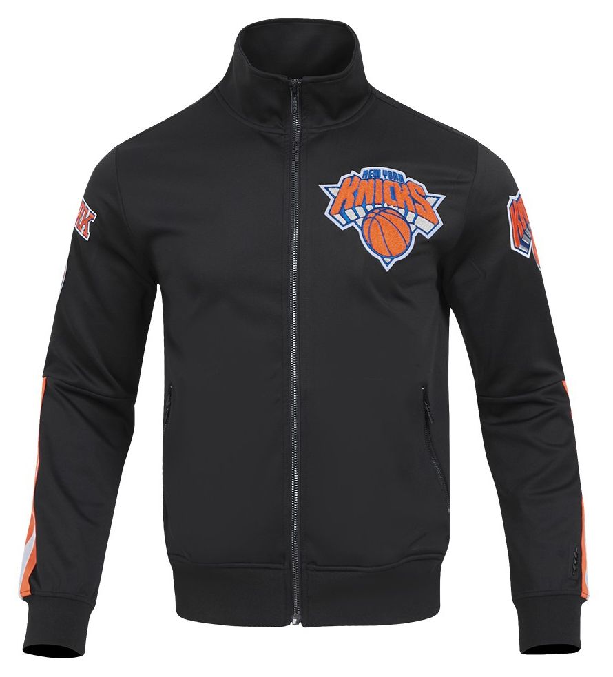 Pro Standard Men's New York Knicks Black Classic Track Jacket product image