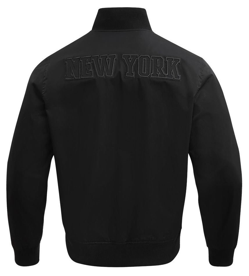 Pro Standard Men's New York Knicks Black Neutral Twill Jacket product image