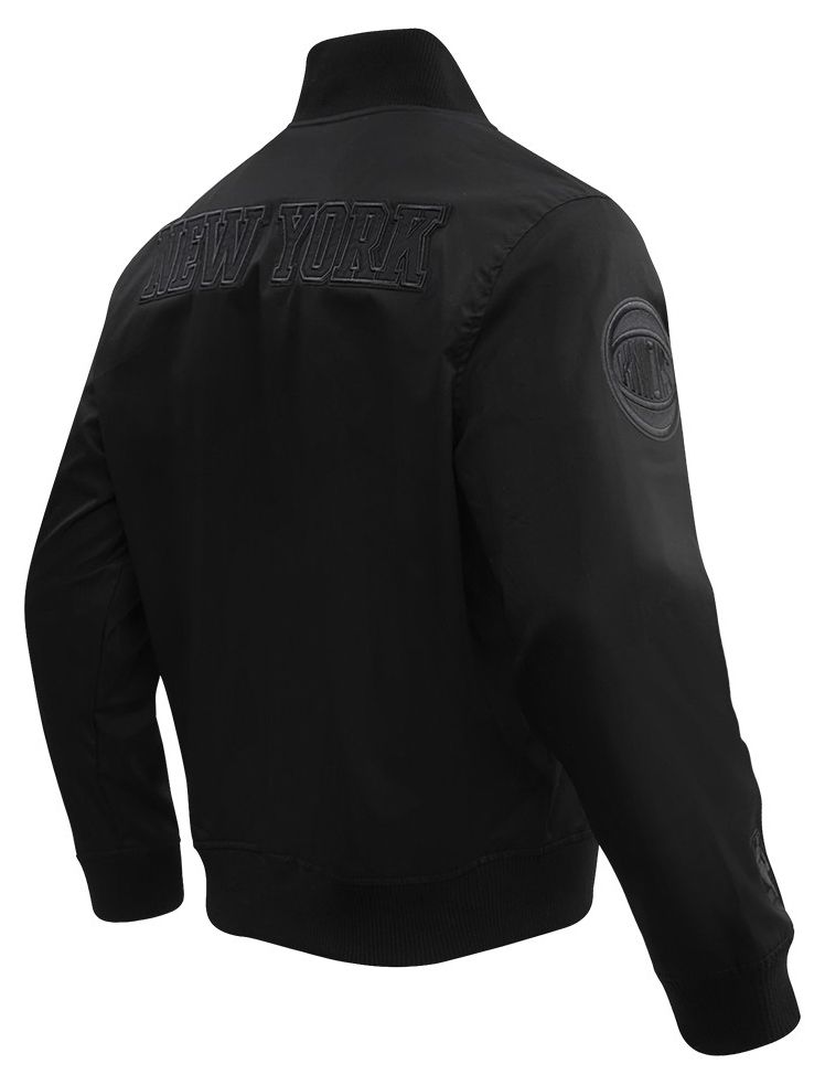 Pro Standard Men's New York Knicks Black Neutral Twill Jacket product image