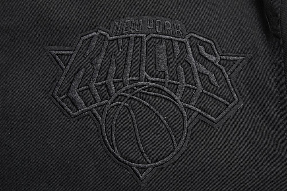 Pro Standard Men's New York Knicks Black Neutral Twill Jacket product image
