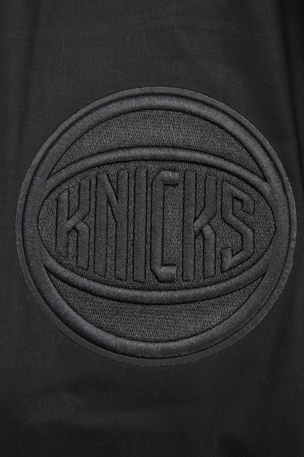 Pro Standard Men's New York Knicks Black Neutral Twill Jacket product image