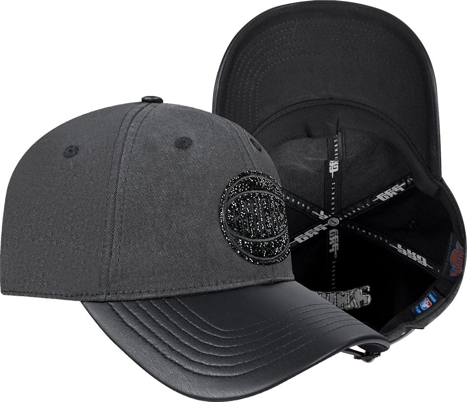 Pro Standard Women's New York Knicks Black Crystalline Strapback Hat product image