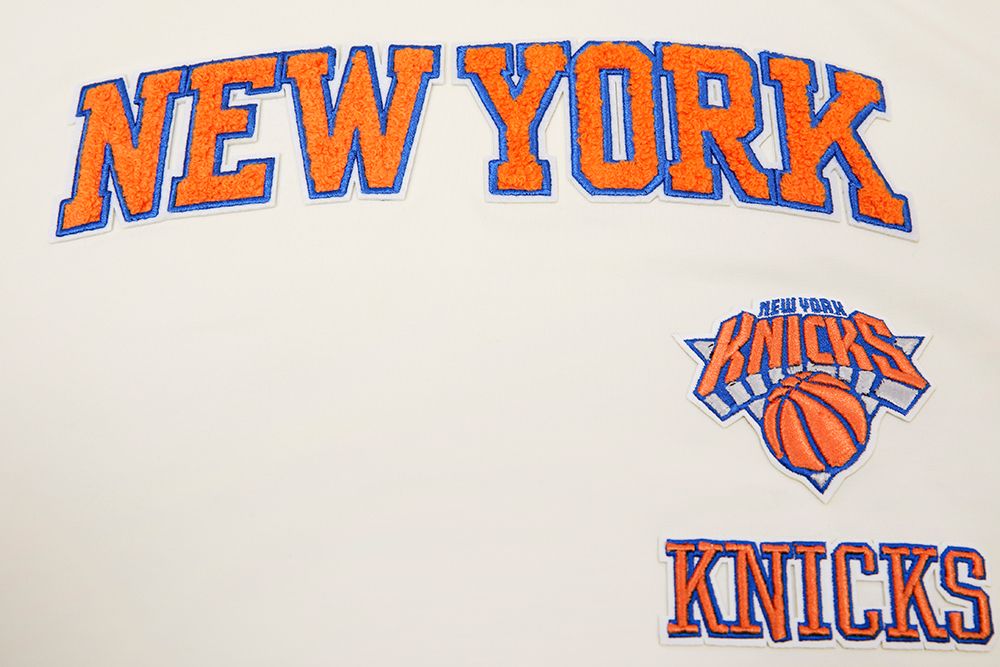 Pro Standard Women's New York Knicks Off-White Classic Boxy Cropped T-Shirt product image