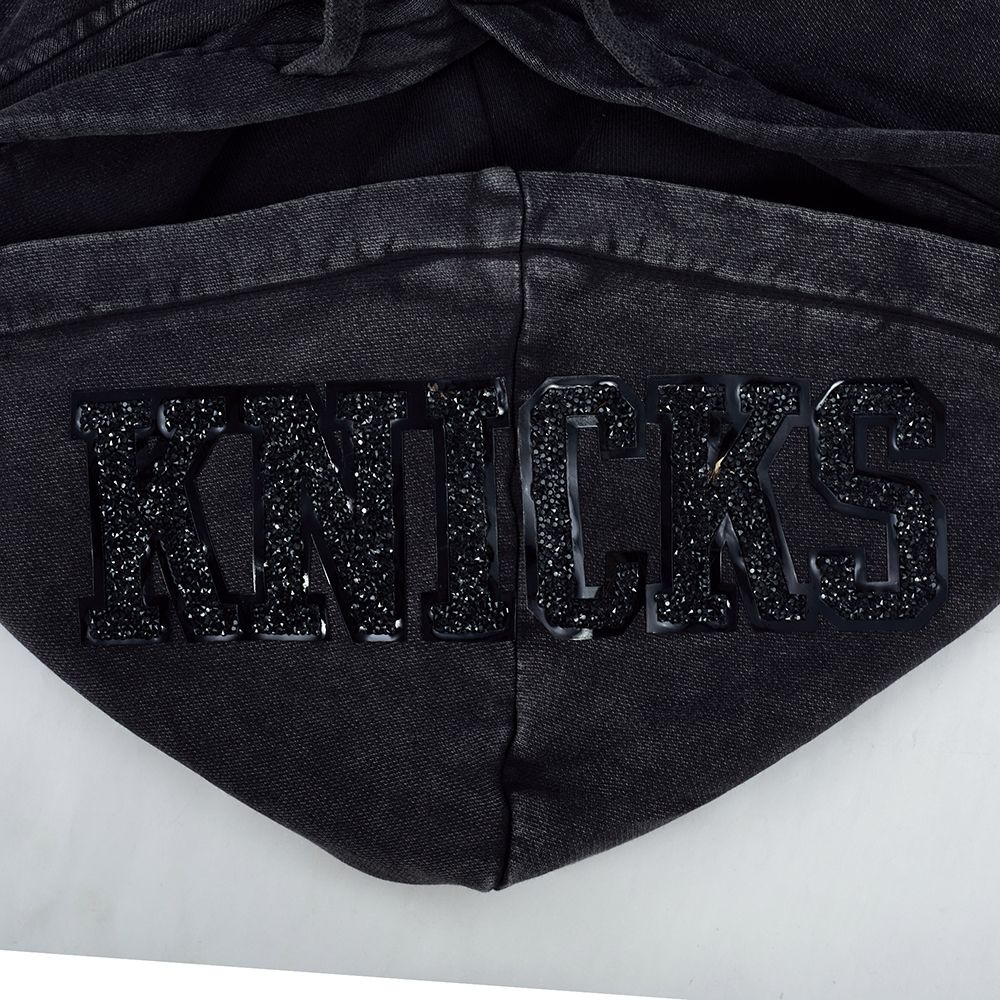 Pro Standard Women's New York Knicks Black Crystalline Cropped Pullover Hoodie product image