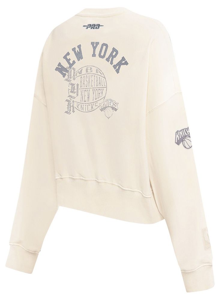 Pro Standard Women's New York Knicks Off White Street Team Crewneck Sweatshirt product image