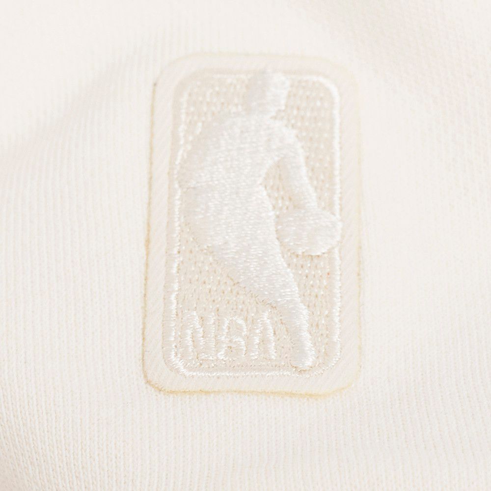 Pro Standard Women's New York Knicks Off White Street Team Crewneck Sweatshirt product image