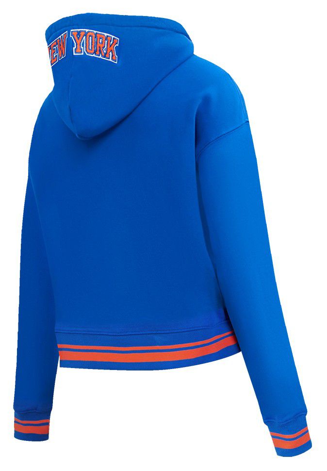 Pro Standard Women's New York Knicks Blue Mash Up Rib Cropped Fleece Pullover Hoodie product image