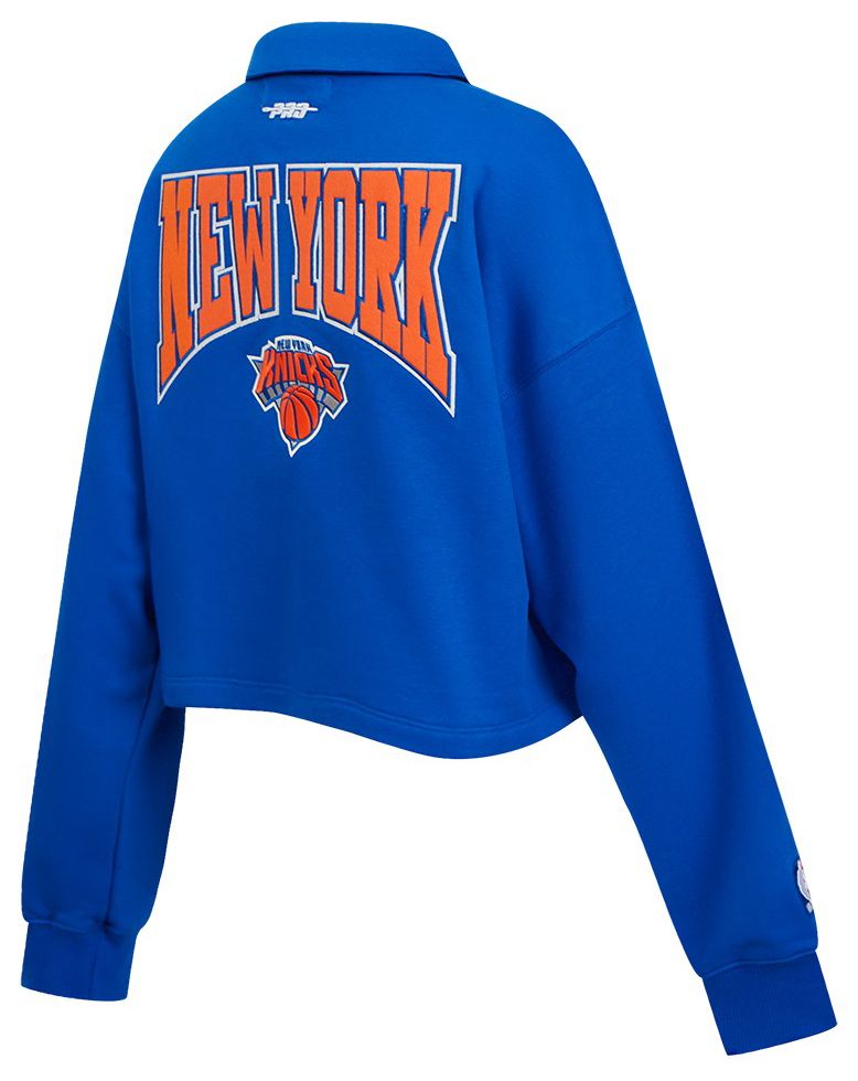 Pro Standard Women's New York Knicks Blue Crest Emblem Long Sleeve Shirt product image