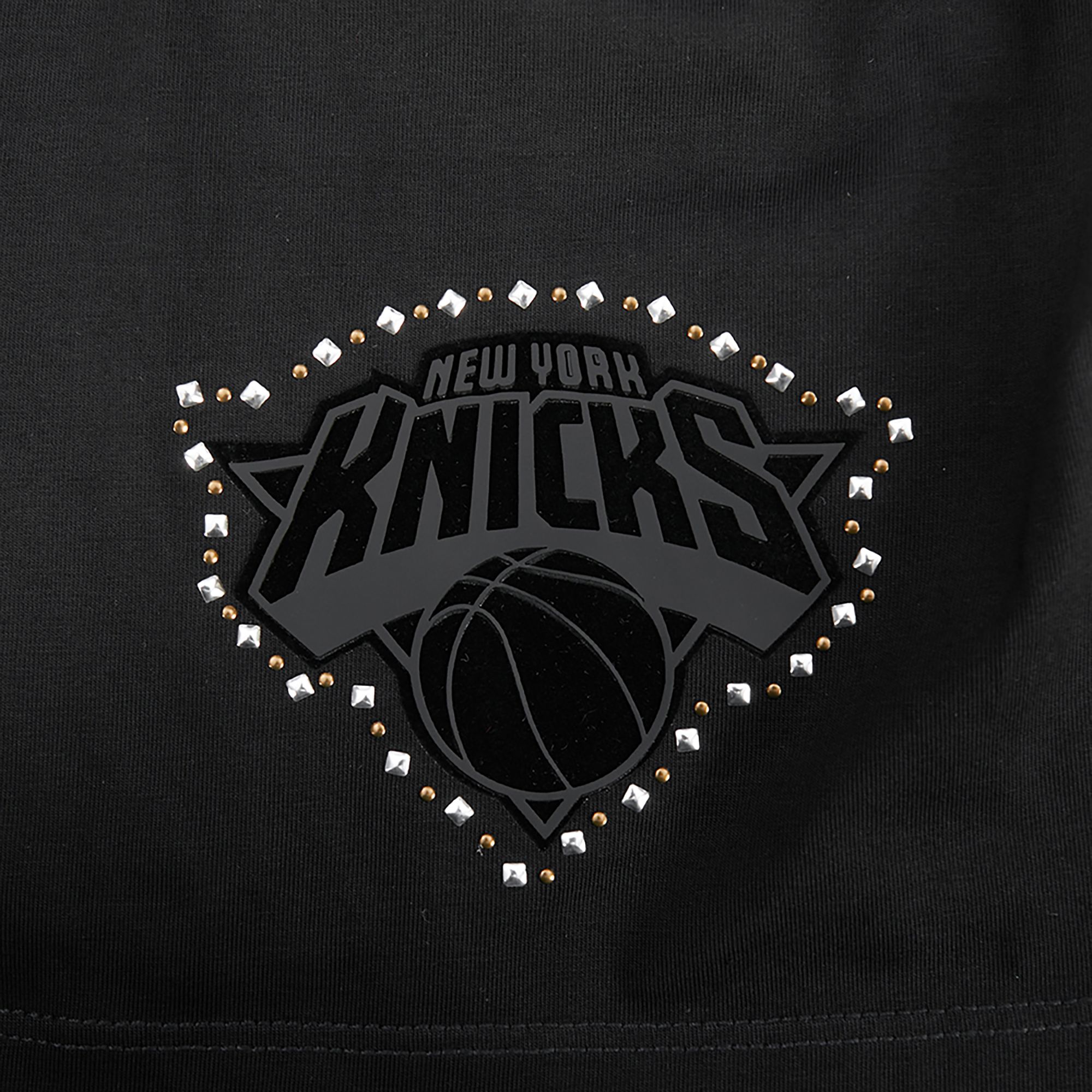 Pro Standard Women's New York Knicks Black Renegade Boxy Long Sleeve Shirt product image