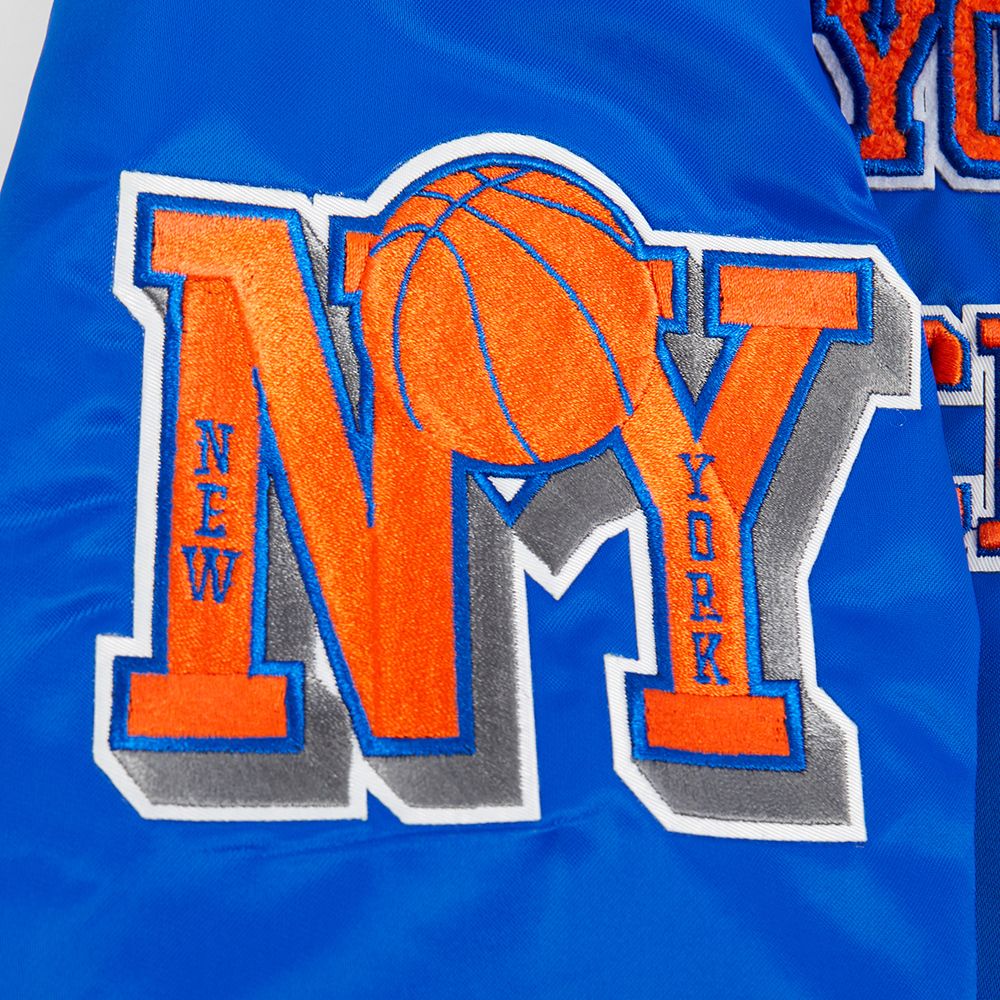 Pro Standard Women's New York Knicks Blue Retro Classic Rib Satin Jacket product image