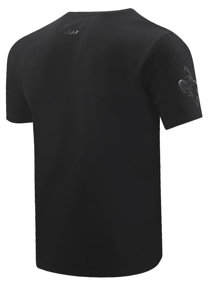 Pro Standard Men's New Orleans Pelicans Triple Black Short Sleeve T-Shirt product image
