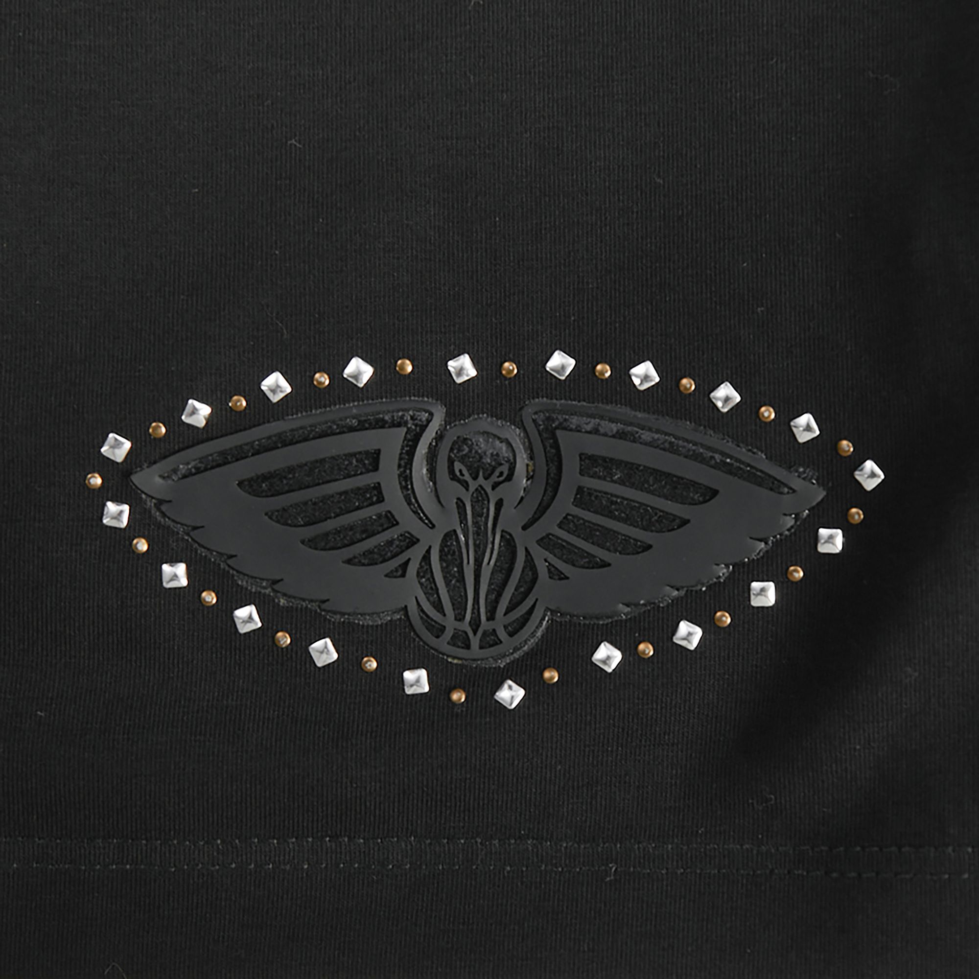 Pro Standard Women's New Orleans Pelicans Black Renegade Boxy Long Sleeve Shirt product image