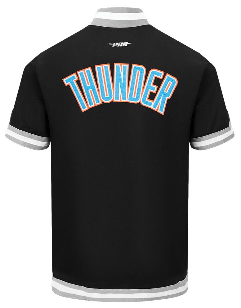 Pro Standard Men's Oklahoma City Thunder Black Classic Warm Up Jacket product image