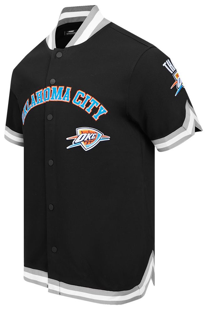 Pro Standard Men's Oklahoma City Thunder Black Classic Warm Up Jacket product image