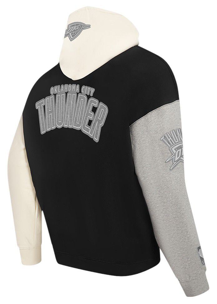 Pro Standard Men's Oklahoma City Thunder Black Reverse French Terry Pullover Hoodie product image
