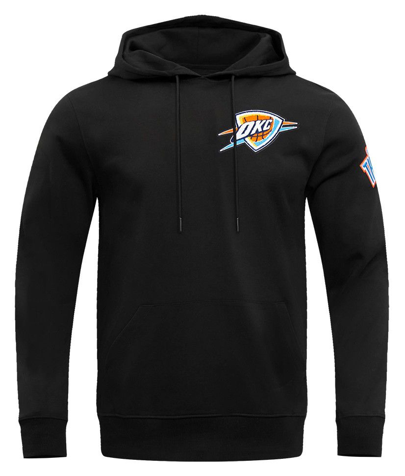 Pro Standard Men's Oklahoma City Thunder Black Classic Chenille Pullover Hoodie product image