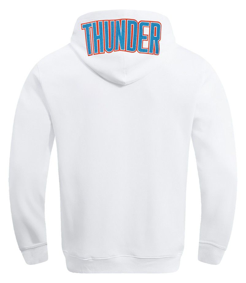 Pro Standard Men's Oklahoma City Thunder Black Classic Chenille Pullover Hoodie product image