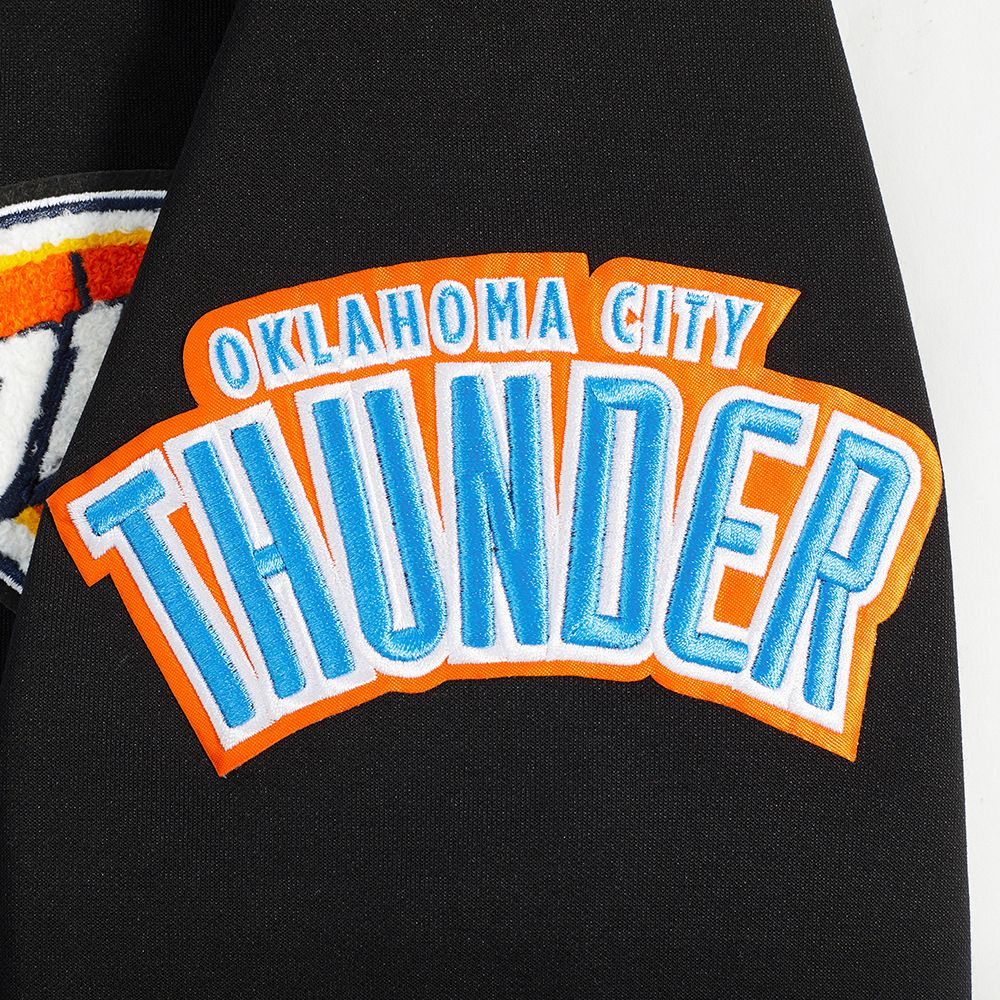 Pro Standard Men's Oklahoma City Thunder Black Classic Chenille Full Zip Hoodie product image