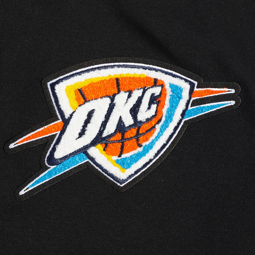 Pro Standard Men's Oklahoma City Thunder Black Classic Chenille Full Zip Hoodie product image