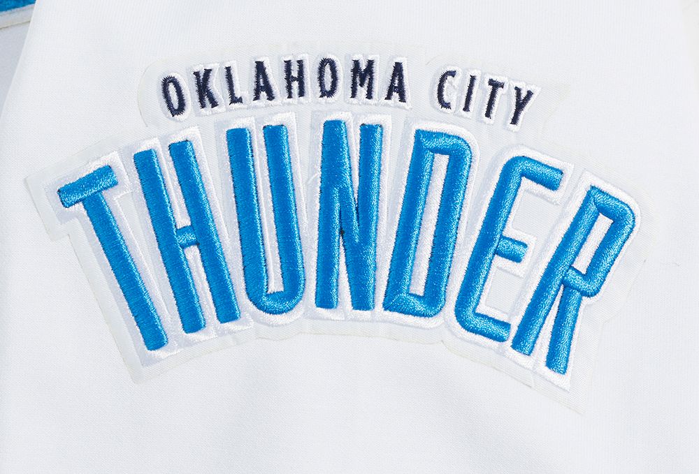 Pro Standard Men's Oklahoma City Thunder White Classic Chenille Full-Zip Hoodie product image