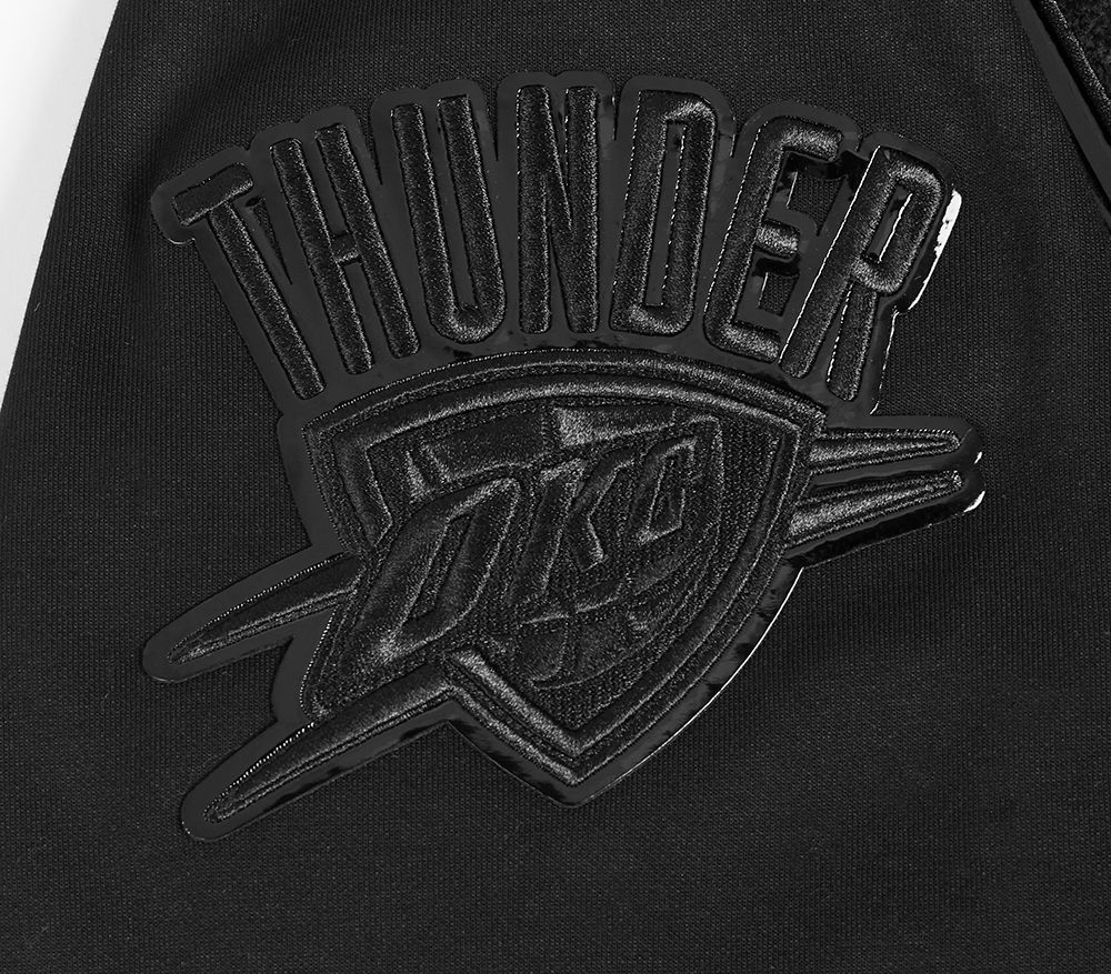 Pro Standard Men's Oklahoma City Thunder Black Pullover Hoodie product image