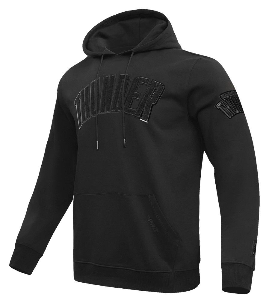 Pro Standard Men's Oklahoma City Thunder Black Pullover Hoodie product image
